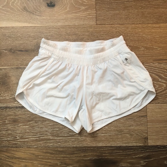 lululemon athletica Pants - Lululemon tracker shorts